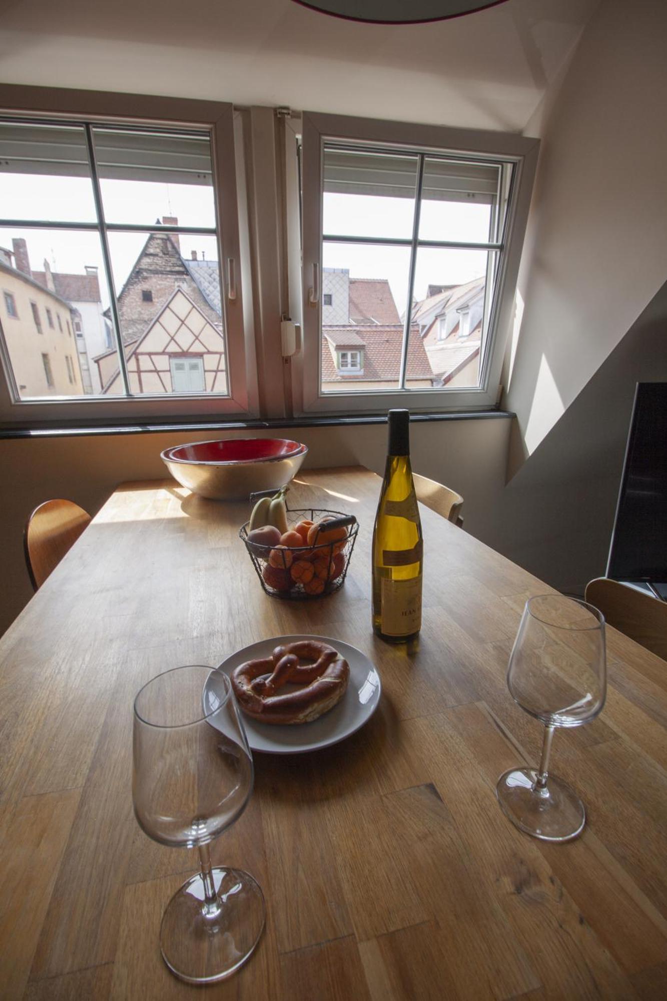 Appartement La Cour de Berthe Est à Colmar Chambre photo